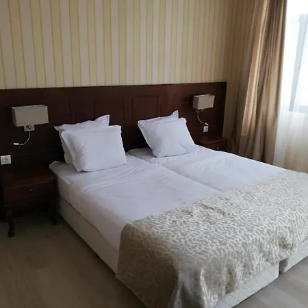 Hotel Plaza Μπουργκάς