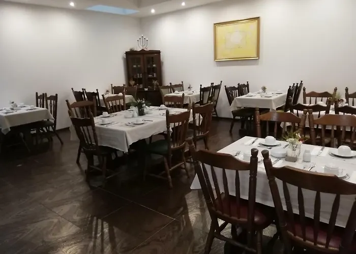 Hotel Plaza Hotel 3*